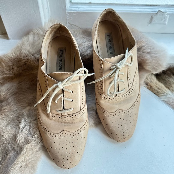 Steve Madden Oxford-style women’s shoes - Picture 3 of 8
